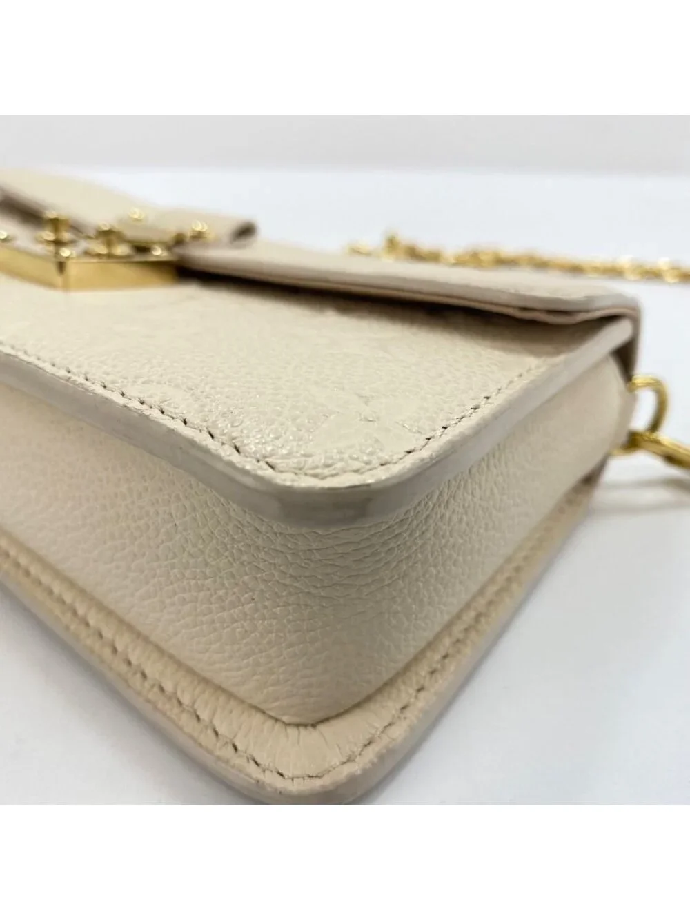 Louis Vuitton Shoulder Bag Wallet on Chain Metis